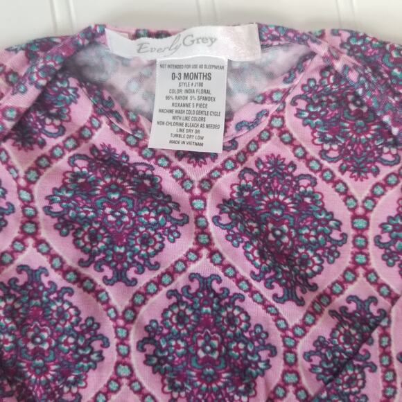 Mud Pie Everly Grey Sleep/Play Bundle 0-3M - Picture 8 of 8